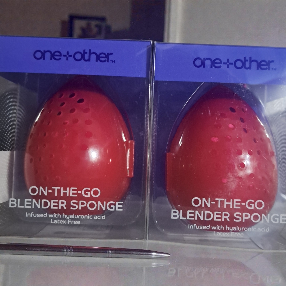Bundle Of 2- One+Other Blender Sponges